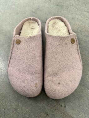 Birkenstock Pink Wool Felt Slip-On Clogs with Shearling Lining